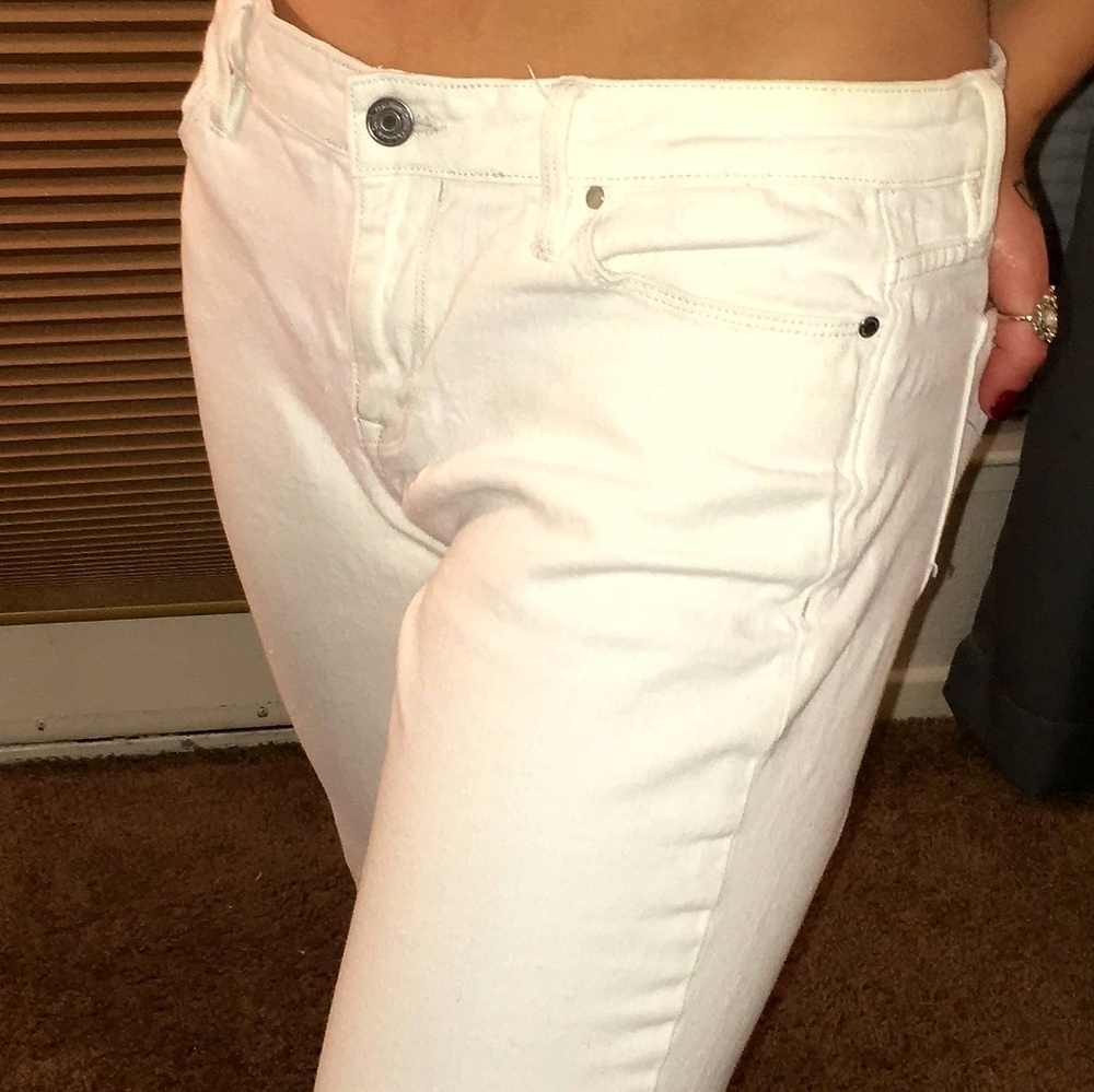 Calvin Klein White Jeans 28/32